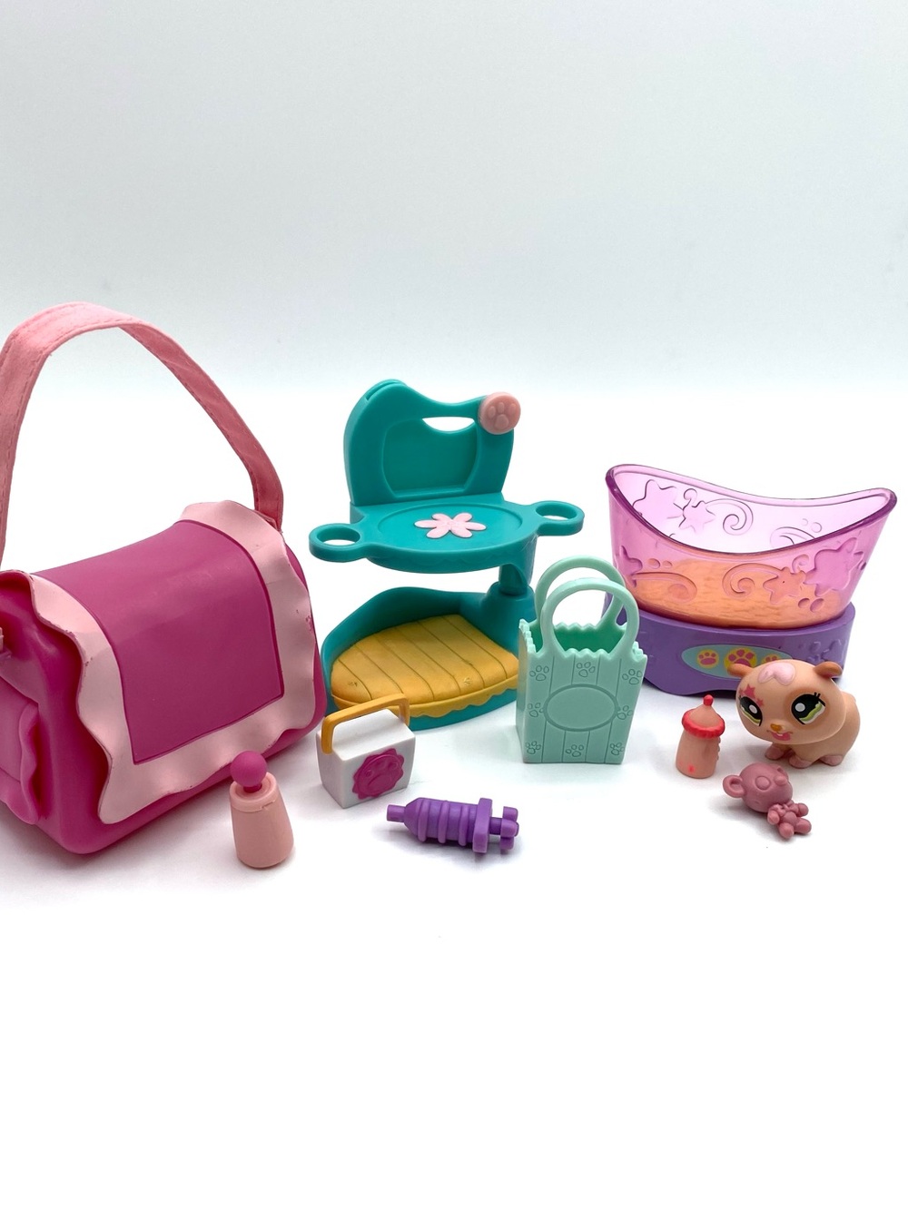 Littlest Pet Shop LPS Pet Carrier & Assorted Accessories Lot - Picture 15 of 15